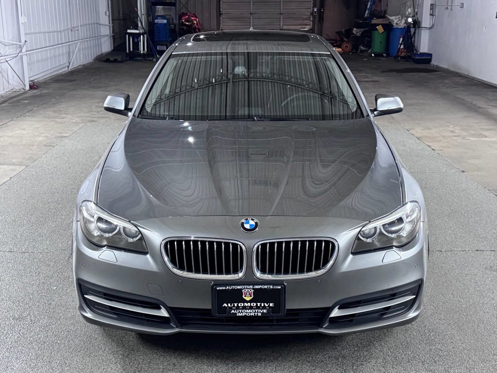 Used 2014 BMW 528i xDrive Sedan AWD/4WD image 2