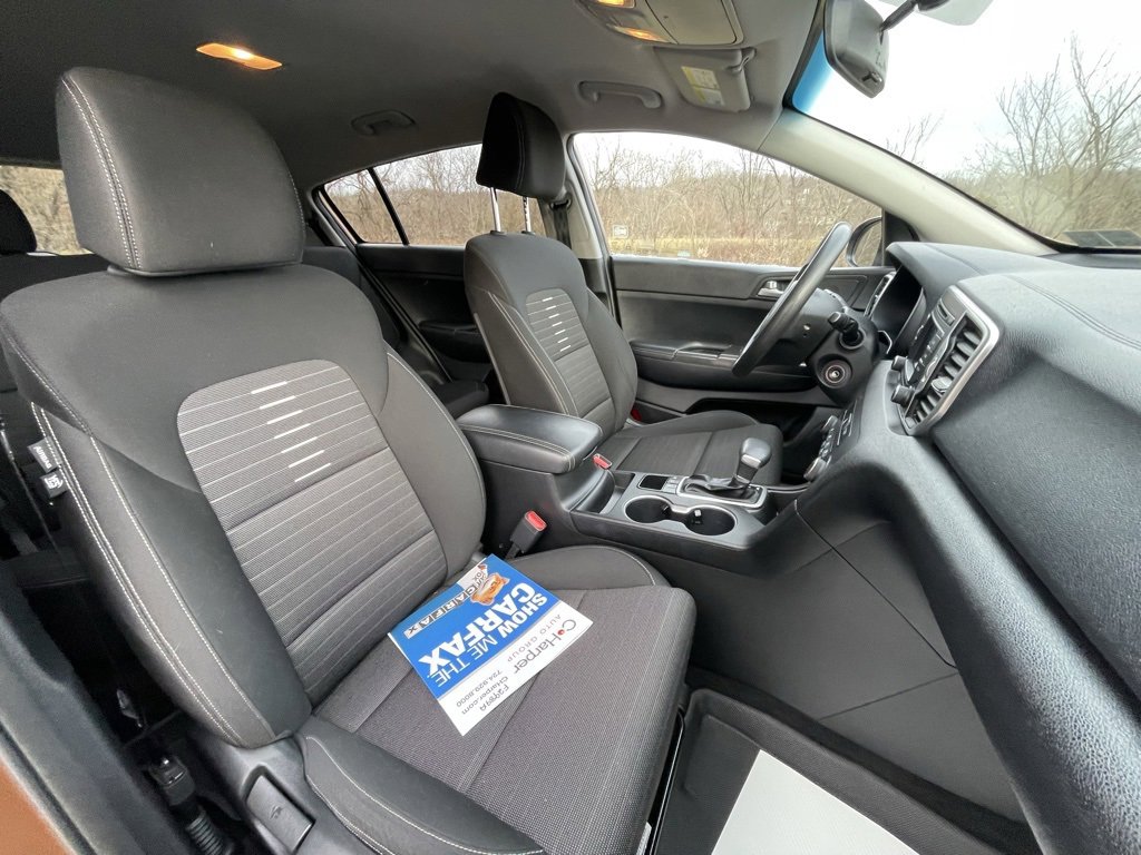 Used 2018 Kia Sportage LX image 12