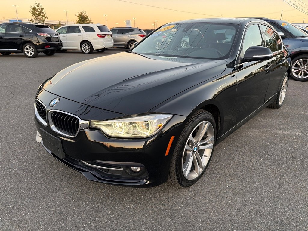 Used 2018 BMW 330i xDrive Sedan image 25