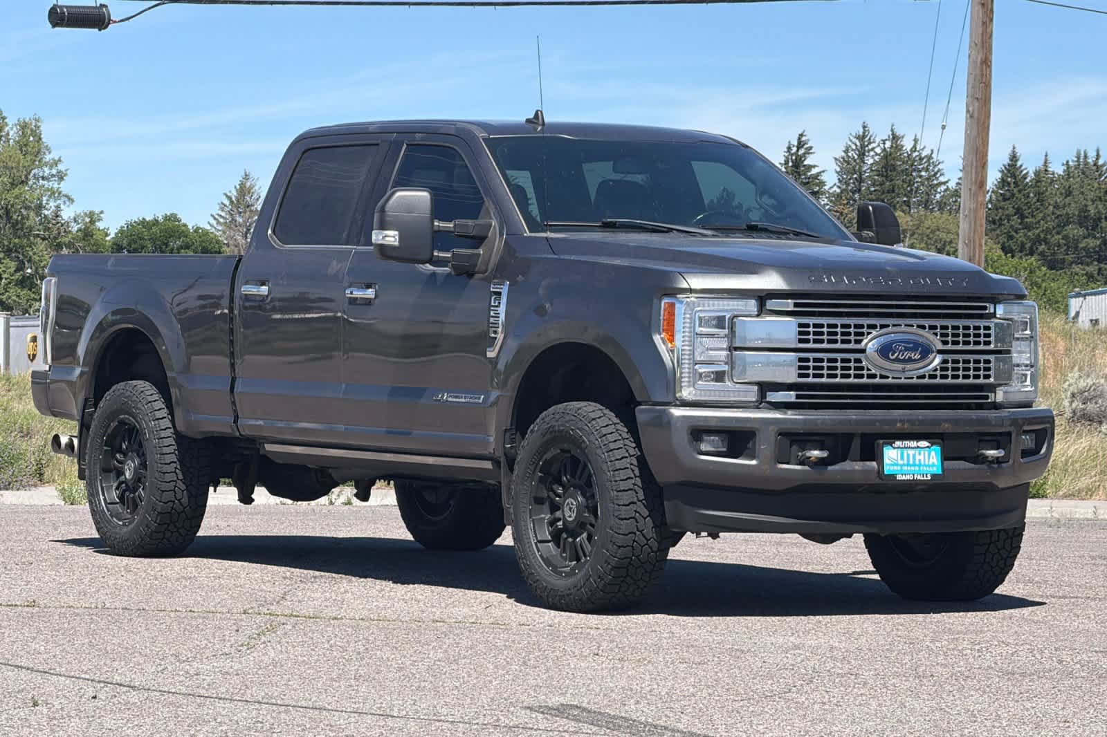 Used 2019 Ford F250 Platinum w/ Platinum Ultimate Package AWD/4WD image 9