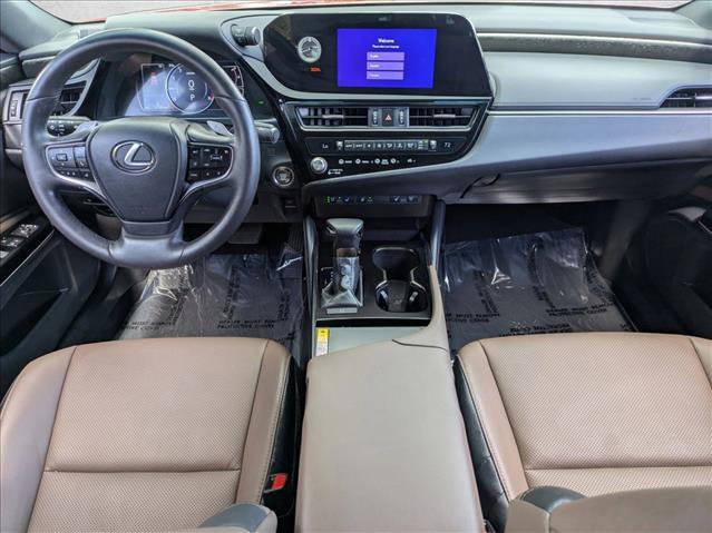 Certified 2024 Lexus ES 350 w/ Premium Package FWD image 17