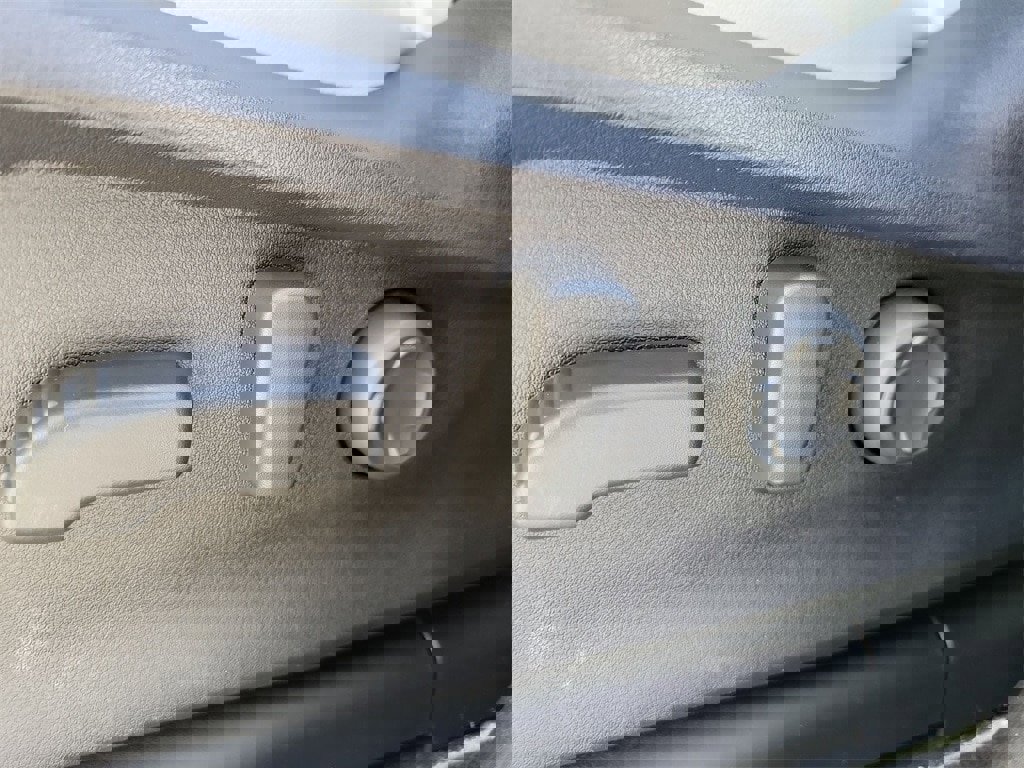 New 2026 Subaru Ascent Limited image 17