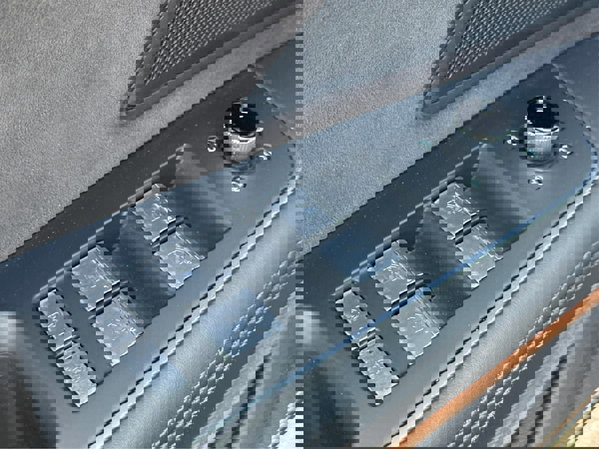 Used 2020 Audi A8 L 4.0T w/ Sport Plus Package image 33