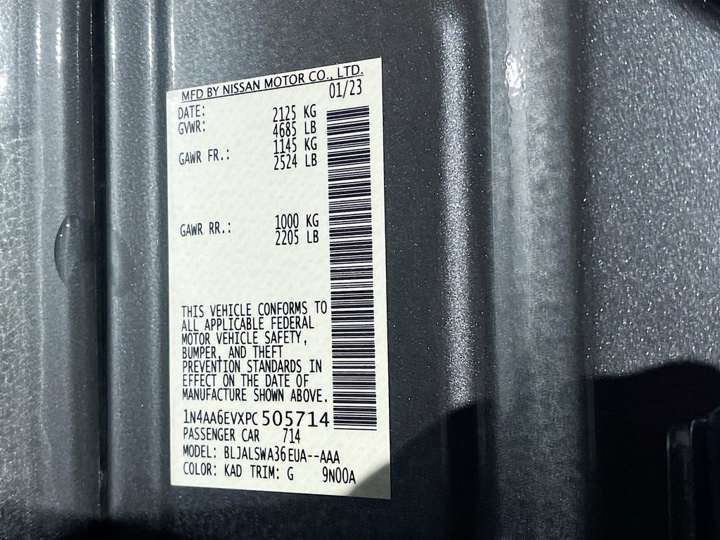 Used 2023 Nissan Maxima SR w/ Sport Mat Group image 33