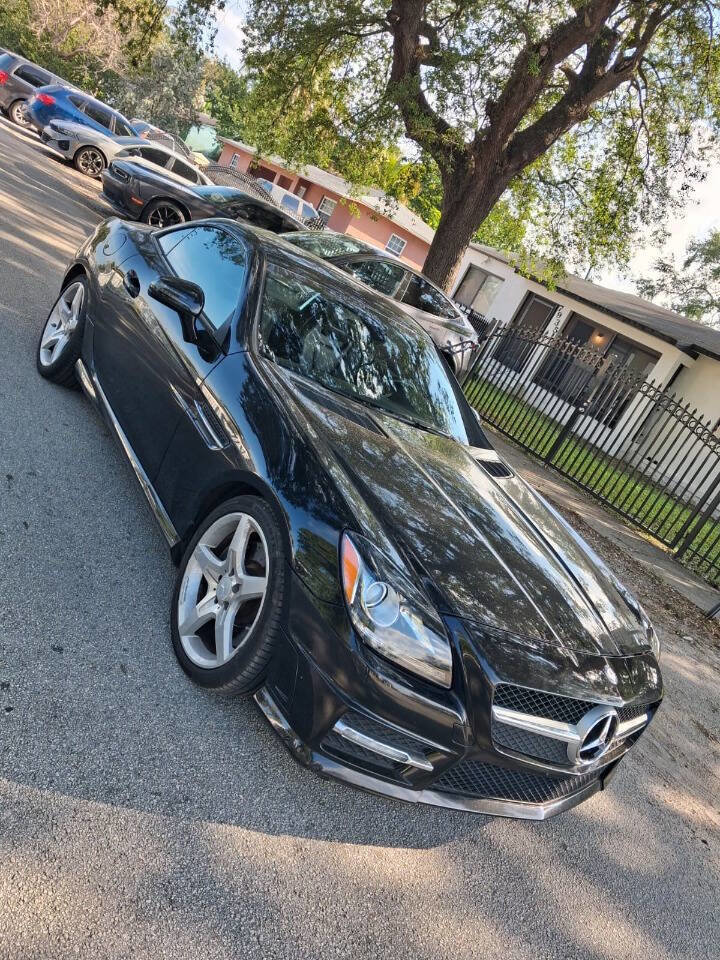 Used 2013 Mercedes-Benz SLK 250 w/ Premium I Pkg image 2