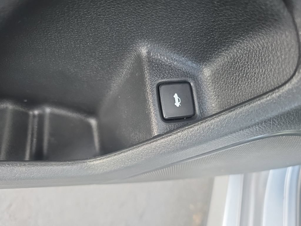 Used 2019 Honda Civic LX image 12