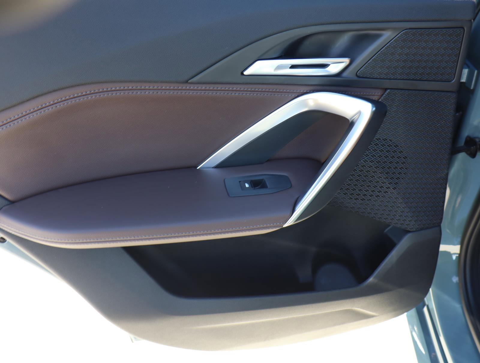 Certified 2023 BMW X1 xDrive28i w/ M Sport Package image 12