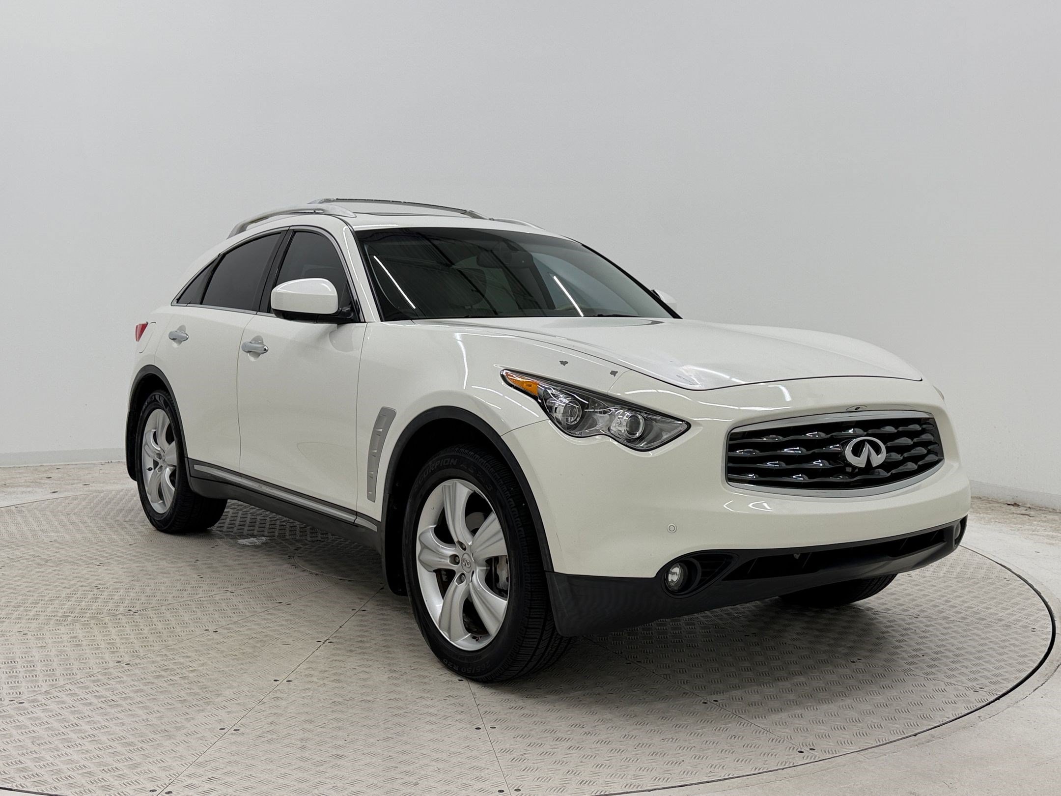 Used 2011 INFINITI FX35 AWD w/ Premium Pkg image 7
