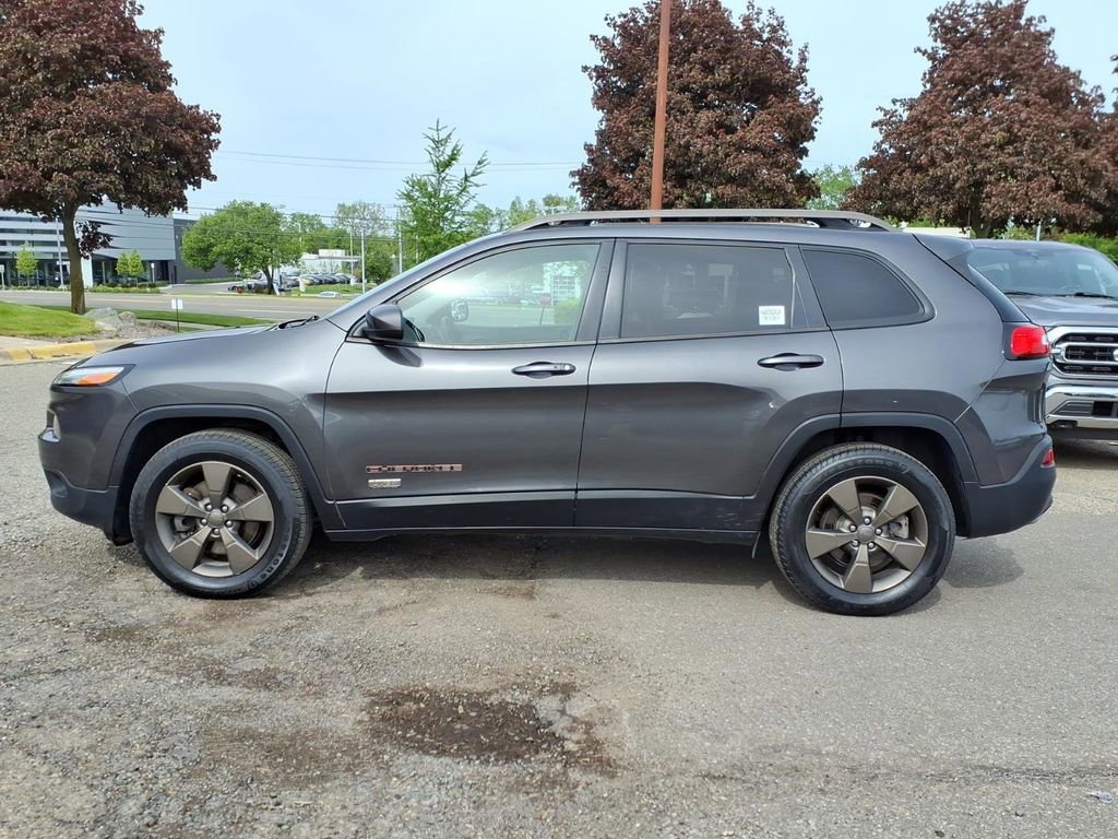 Used 2017 Jeep Cherokee 75th Anniversary AWD/4WD image 2