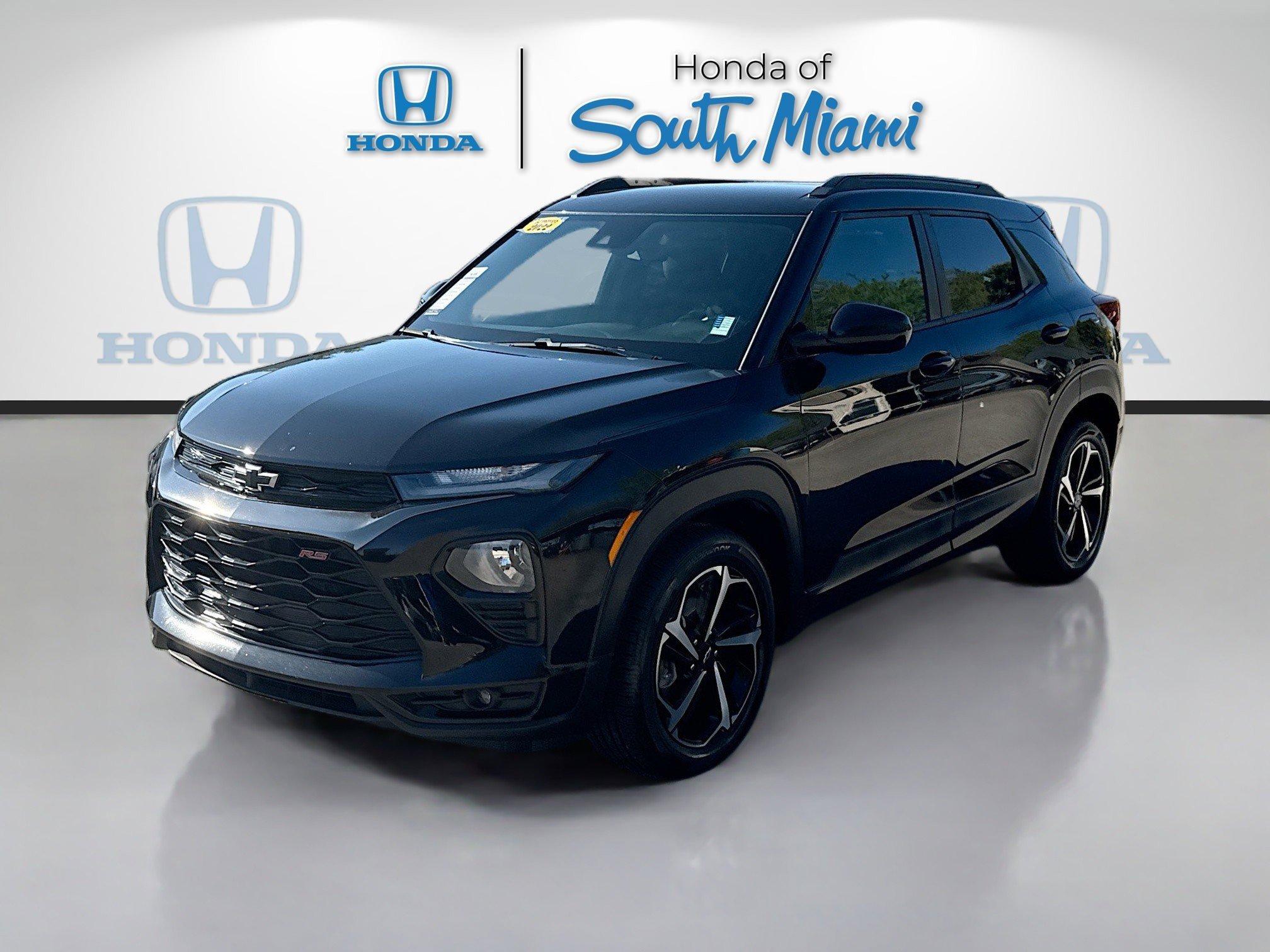 Used 2022 Chevrolet TrailBlazer RS image 3