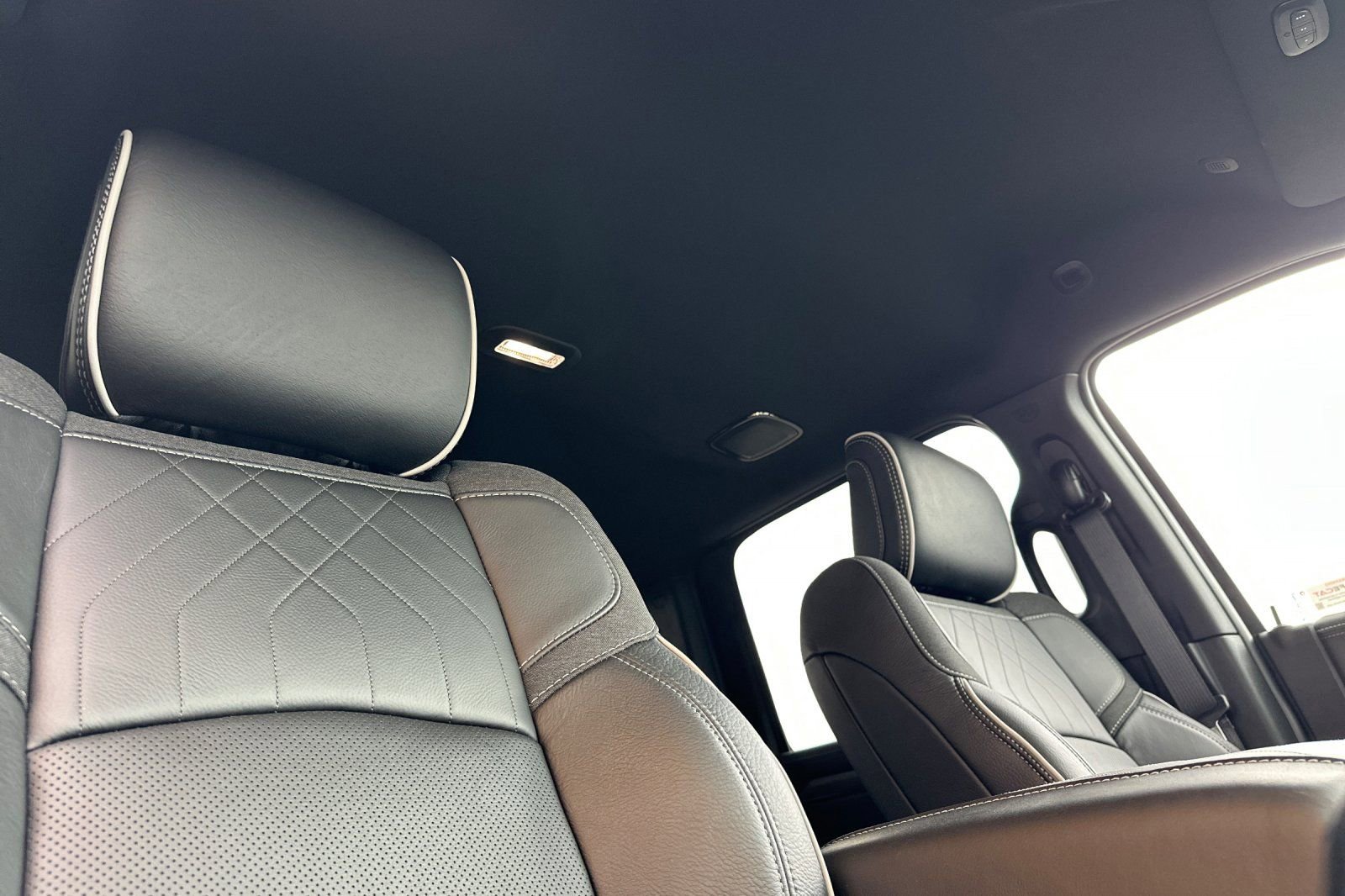 New 2026 RAM 3500 Limited image 19