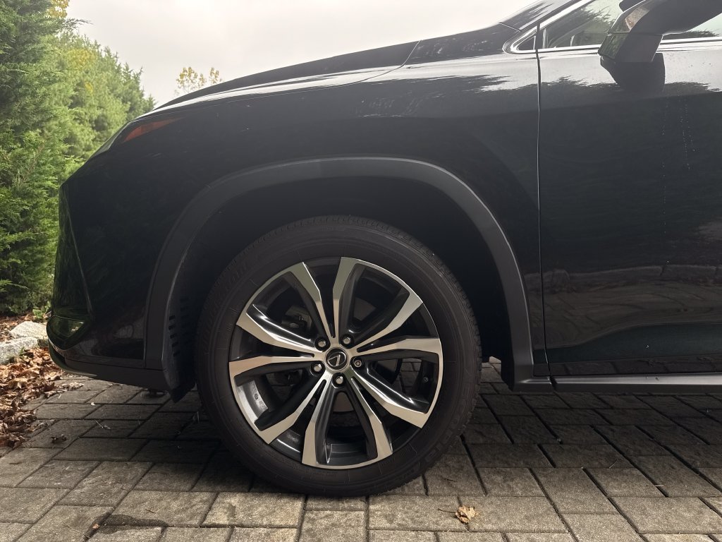 Used 2022 Lexus RX 350L Premium w/ Premium Package AWD/4WD image 9