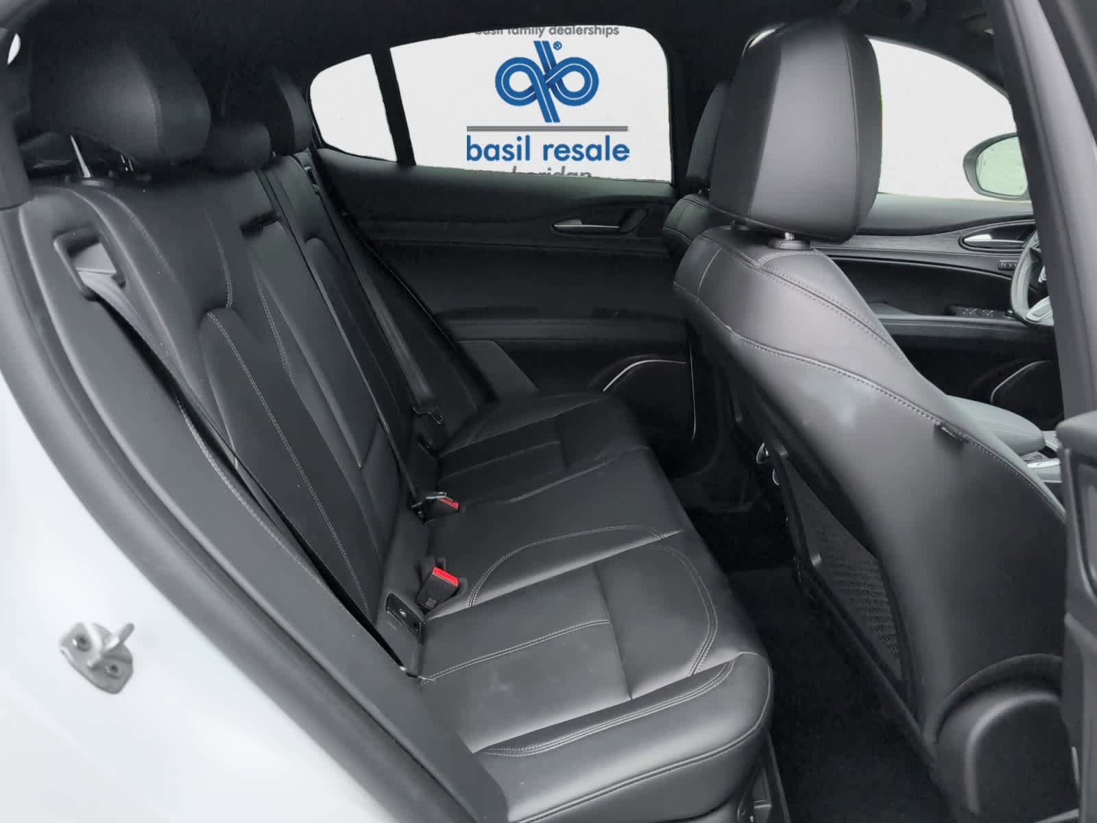 Used 2022 Alfa Romeo Stelvio Sprint AWD/4WD image 18
