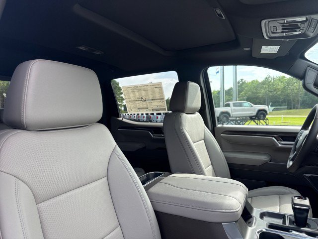 New 2026 Chevrolet Silverado 1500 LTZ w/ LTZ Premium Package AWD/4WD image 12