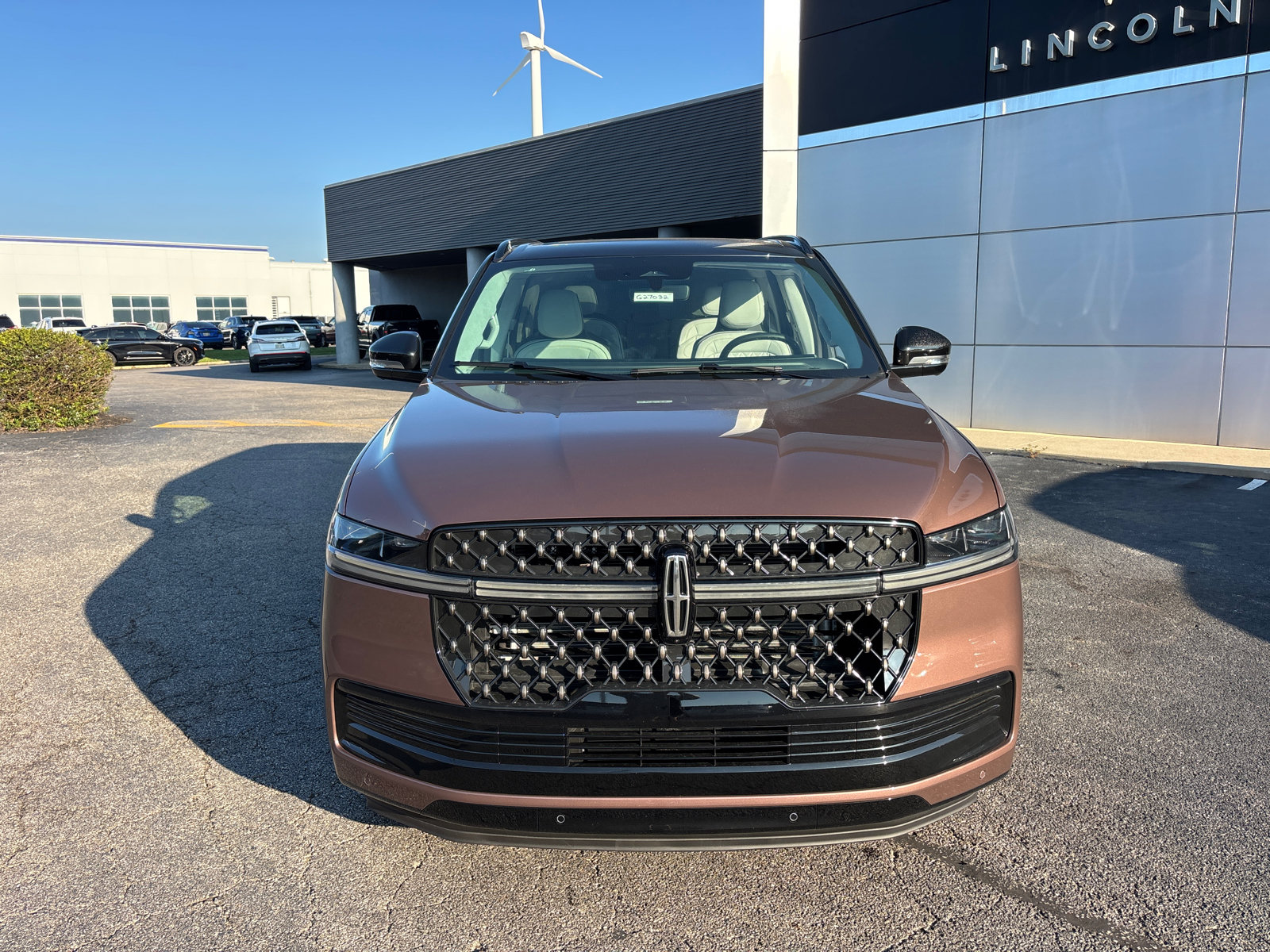 New 2027 Lincoln Navigator Black Label w/ Black Label Special Edition AWD/4WD image 2
