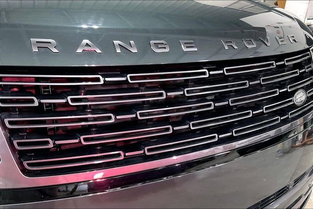 Used 2023 Land Rover Range Rover SE image 28