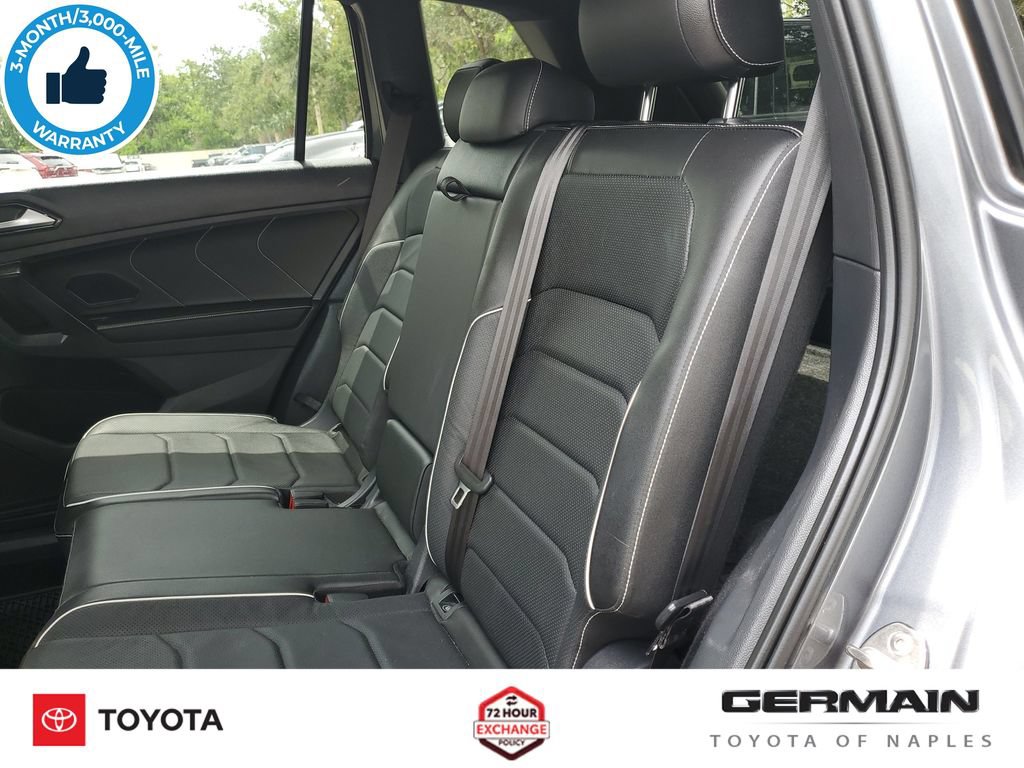 Used 2022 Volkswagen Tiguan SEL R-Line AWD/4WD image 19