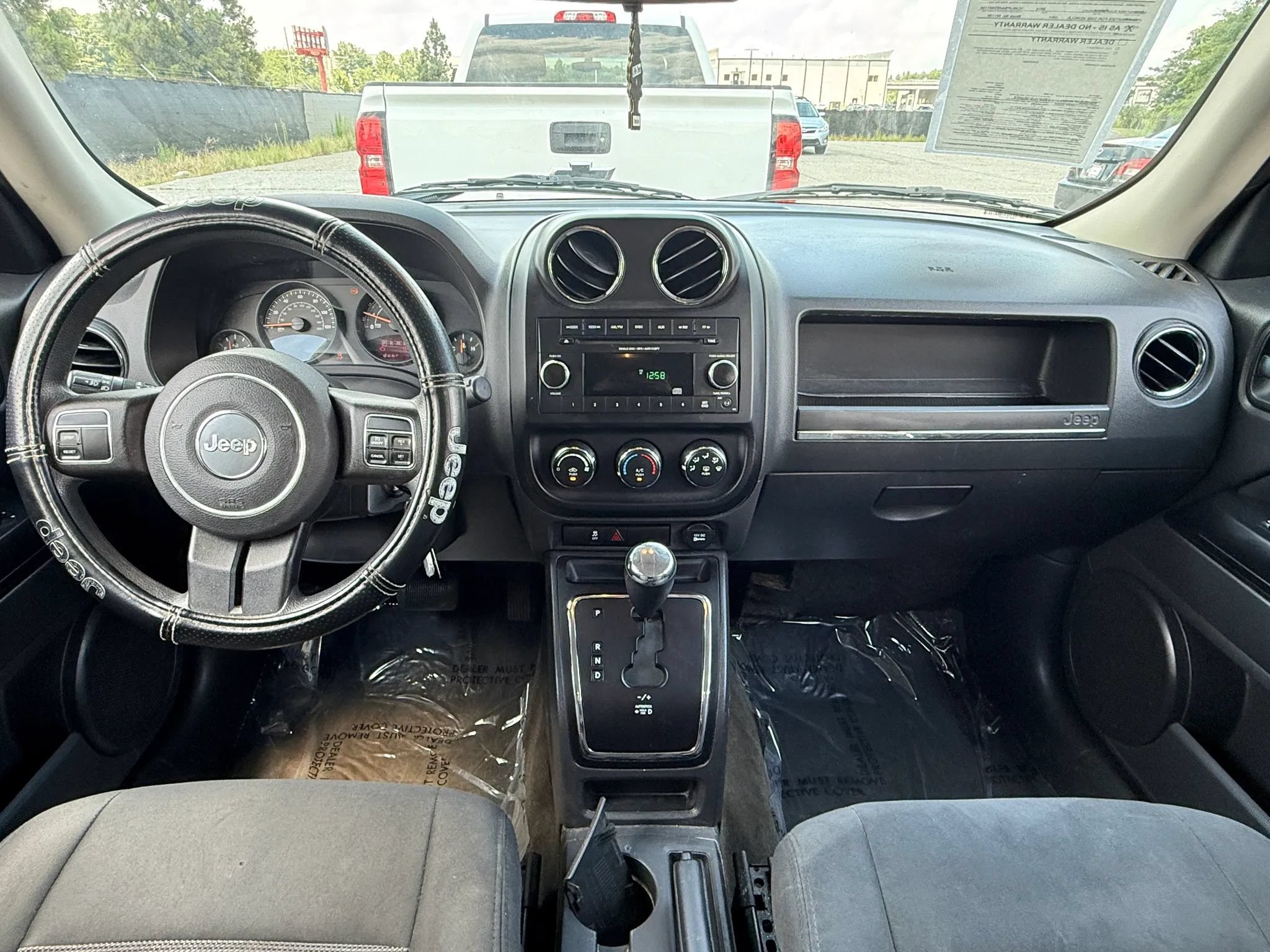 Used 2014 Jeep Patriot Sport w/ Power Value Group FWD image 3