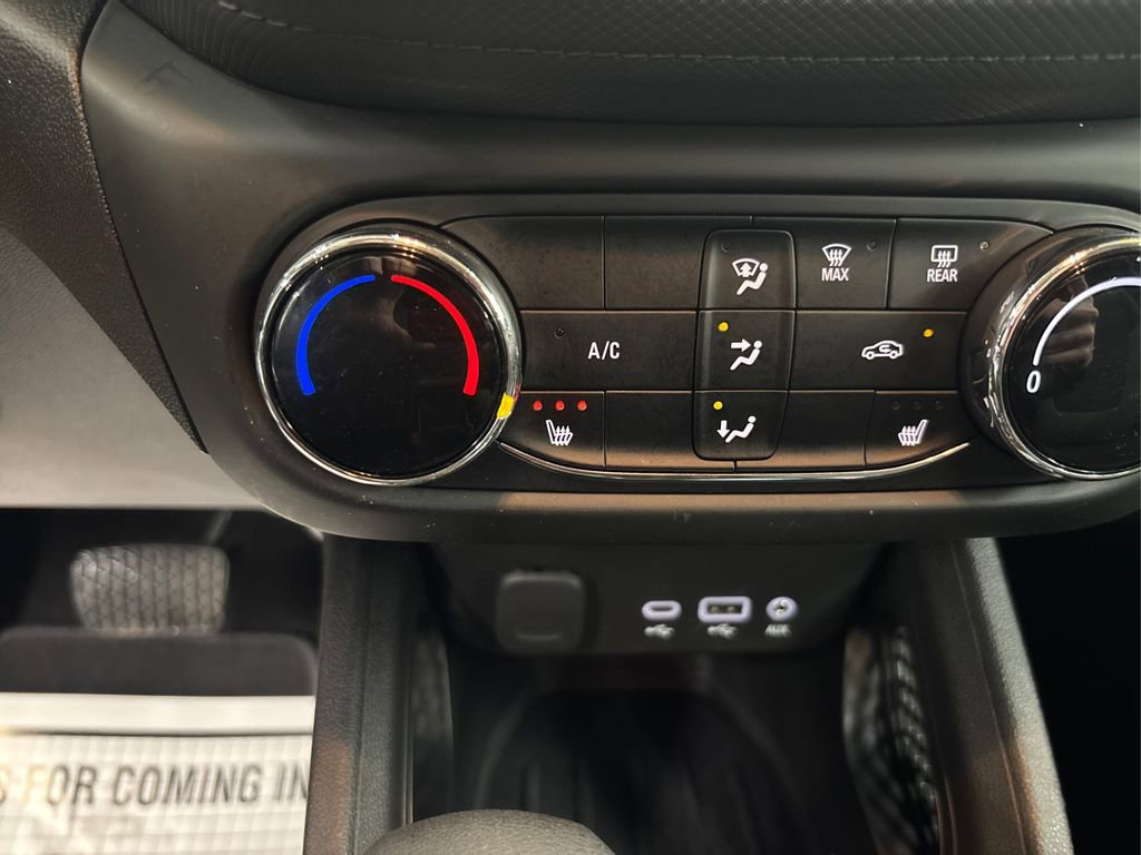 Used 2023 Chevrolet TrailBlazer LT image 32