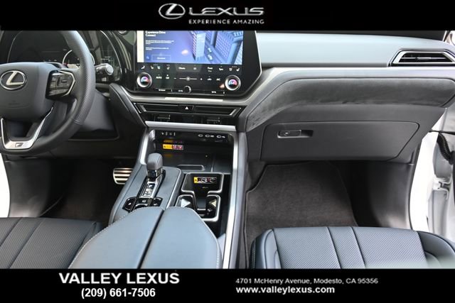 New 2026 Lexus TX 500h AWD image 8