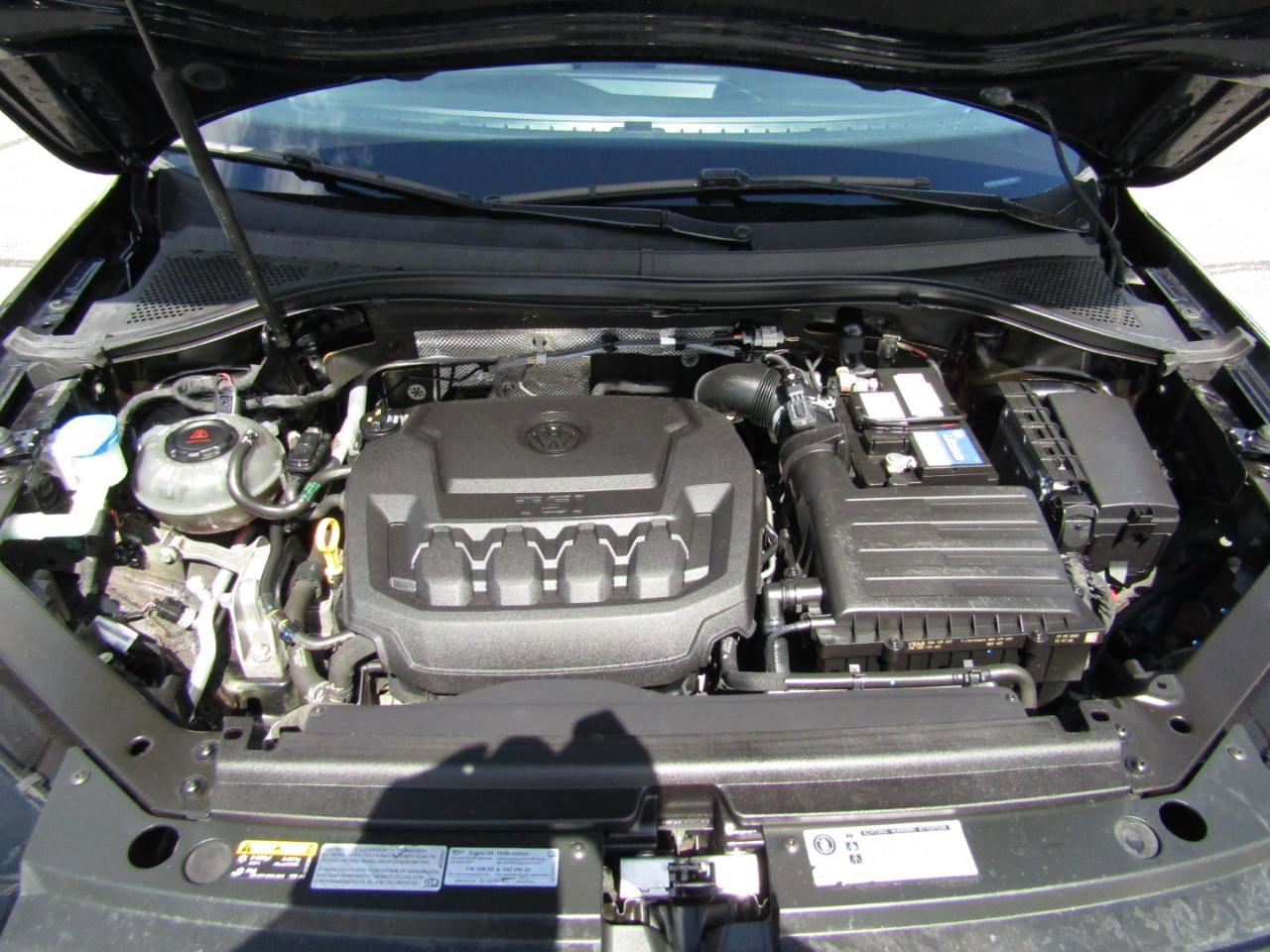 Used 2020 Volkswagen Tiguan S AWD/4WD image 28