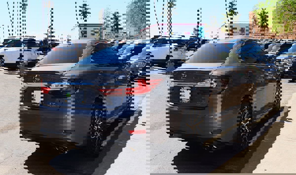 Used 2017 Lexus ES 350 image 13