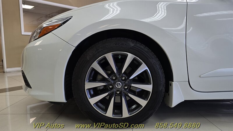 Used 2017 Nissan Altima 2.5 SV FWD image 27