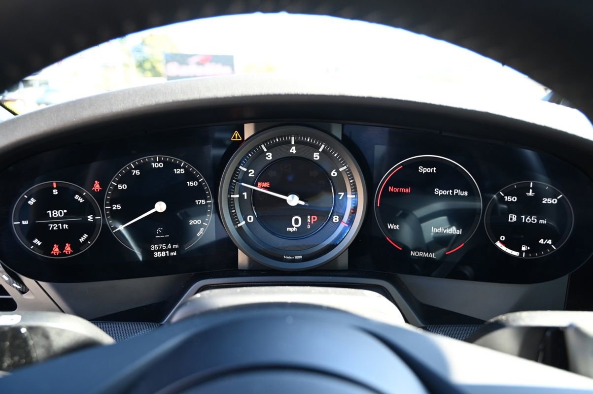 Used 2024 Porsche 911 Targa 4 image 38