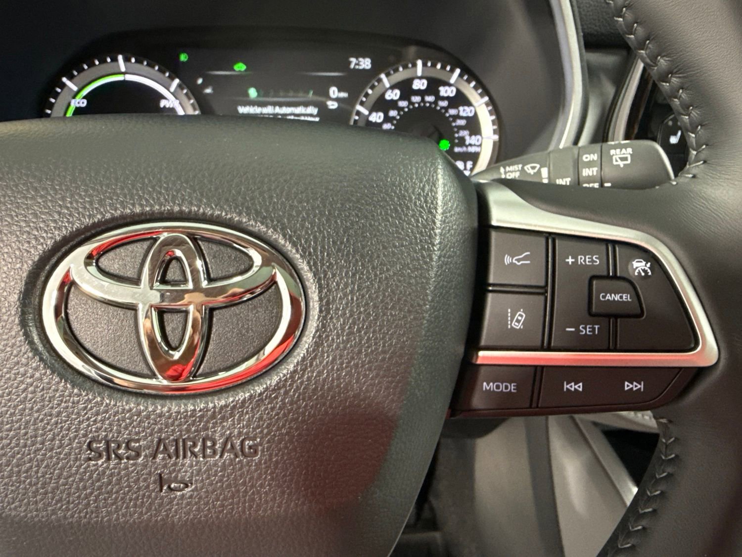 New 2026 Toyota Highlander XLE AWD/4WD image 35