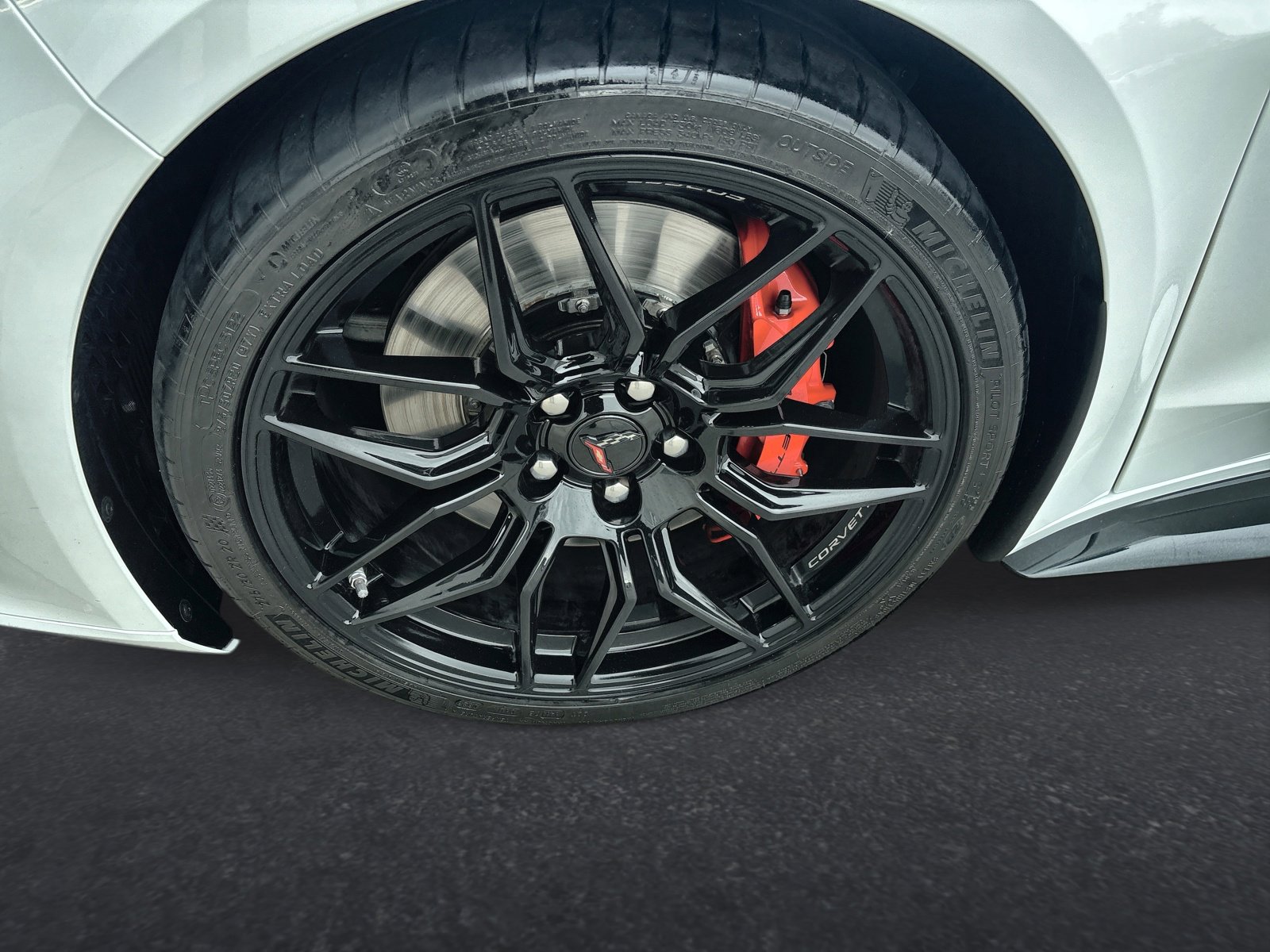 Certified 2023 Chevrolet Corvette Z06 RWD image 19