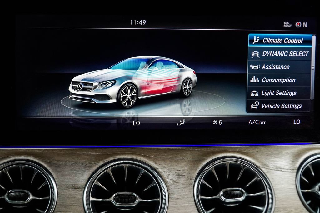 Used 2018 Mercedes-Benz E 400 Coupe image 17