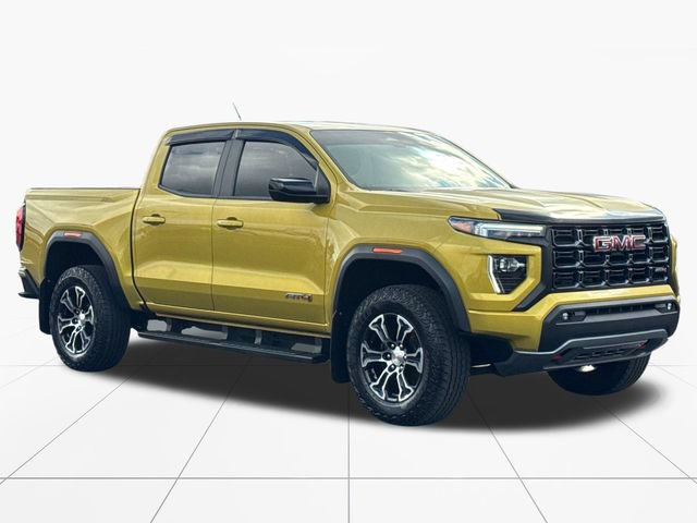 Used 2023 GMC Canyon AT4 w/ AT4 Premium Package AWD/4WD image 8