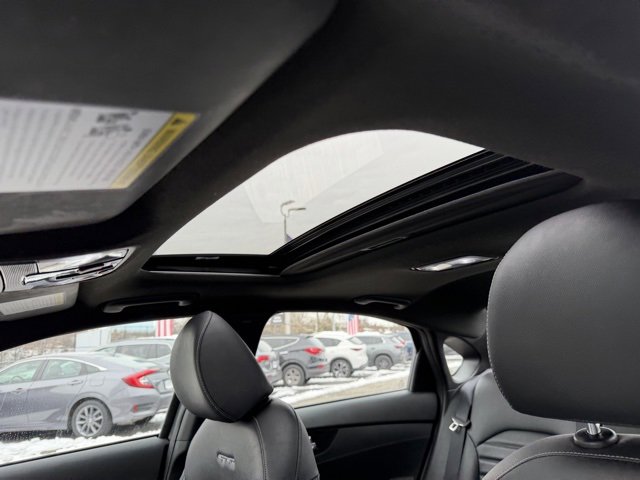 Used 2023 Kia Forte GT-Line w/ GT-Line Premium Package image 16