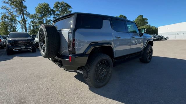New 2026 GMC Hummer EV SUV w/ LPO, Dark Essentials Package image 8