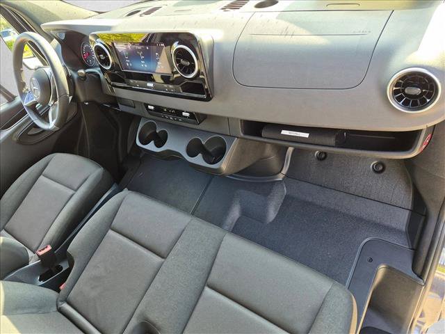 Used 2026 Mercedes-Benz Sprinter 2500 image 17