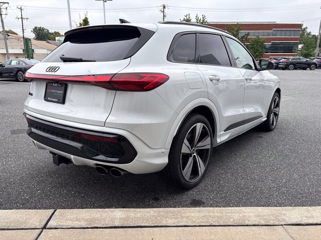 New 2026 Audi SQ5 Prestige AWD/4WD image 5