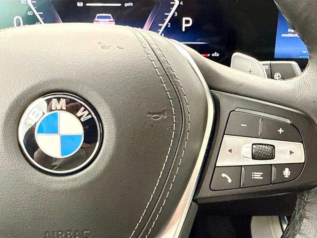 Used 2026 BMW X5 sDrive40i RWD image 12