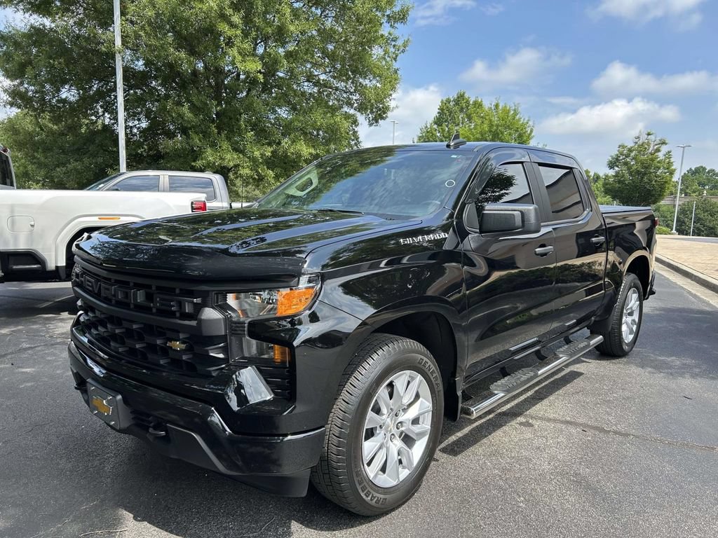 Used 2022 Chevrolet Silverado 1500 Custom RWD image 5