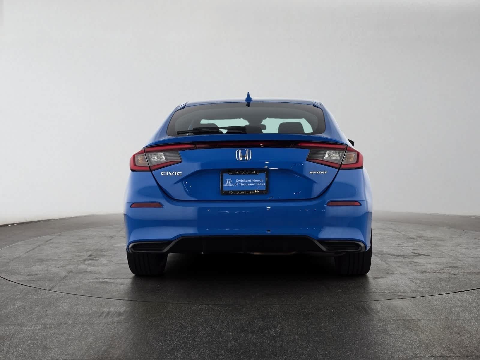 Used 2023 Honda Civic Sport image 4