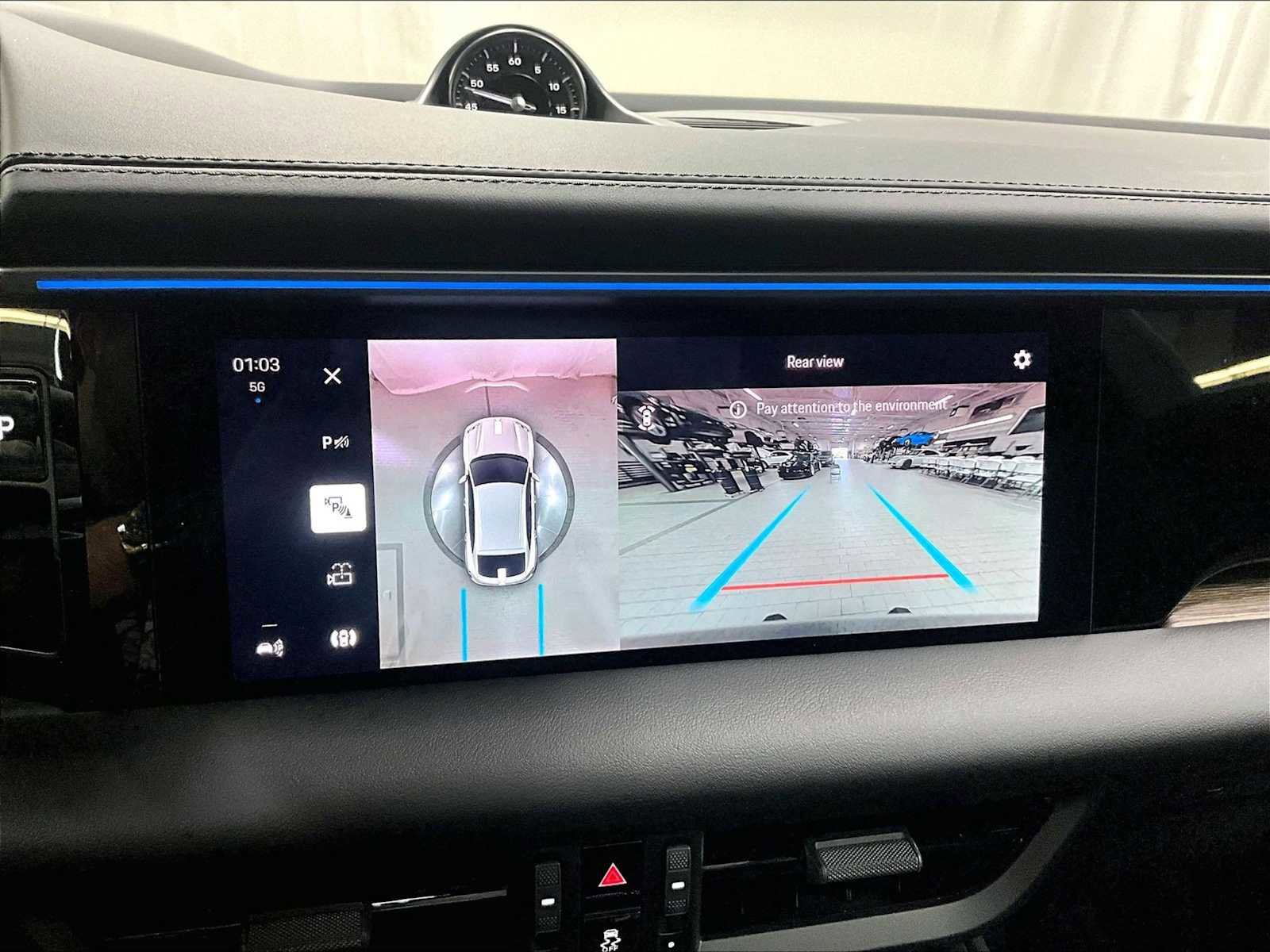 Used 2025 Porsche Macan 4S Electric image 21