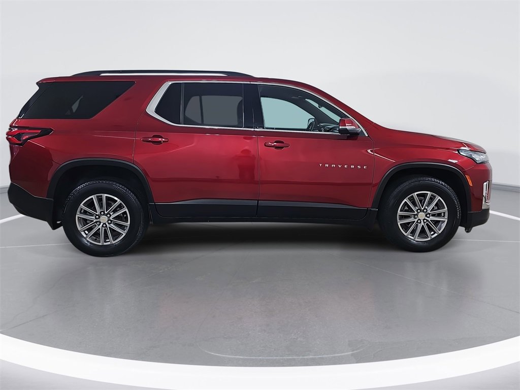 Certified 2023 Chevrolet Traverse LT w/ LPO, Floor Liner Package image 2