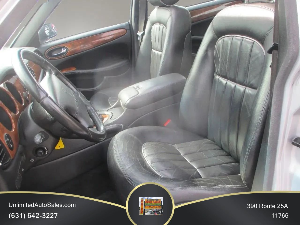 Used 2001 Jaguar XJ8 RWD image 6