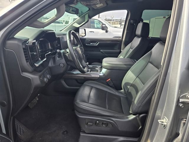 Used 2023 Chevrolet Silverado 1500 LTZ image 10