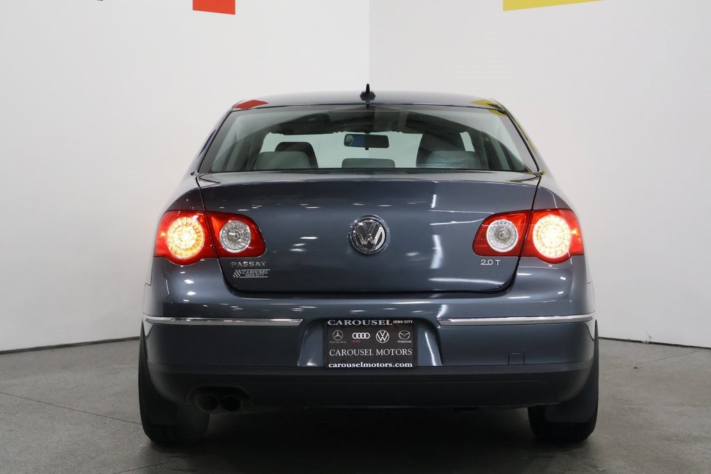 Used 2010 Volkswagen Passat Komfort image 11