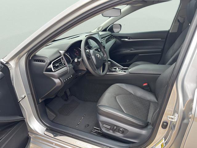 Used 2024 Toyota Camry XSE w/ Navigation Package image 7