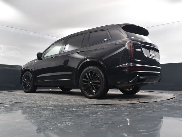 Used 2023 Cadillac XT6 Sport w/ LPO, ONYX Package image 46