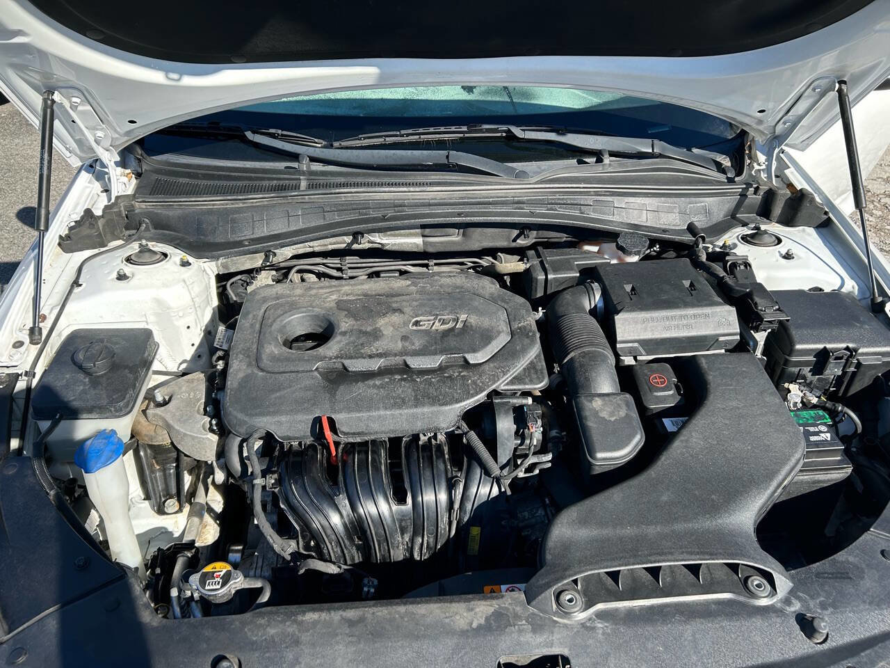 Used 2019 Kia Optima LX image 14