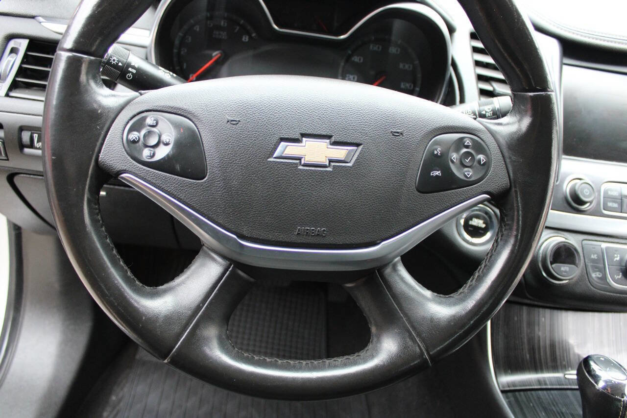 Used 2019 Chevrolet Impala LT image 24