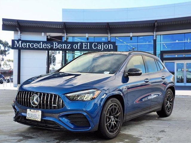 Used 2025 Mercedes-Benz GLA 35 AMG 4MATIC image 1