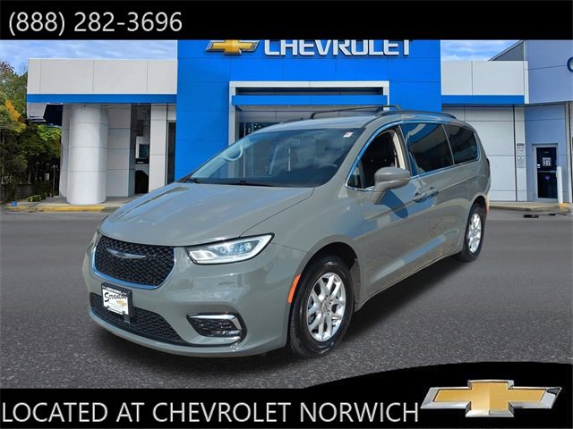 Used 2022 Chrysler Pacifica Touring-L
